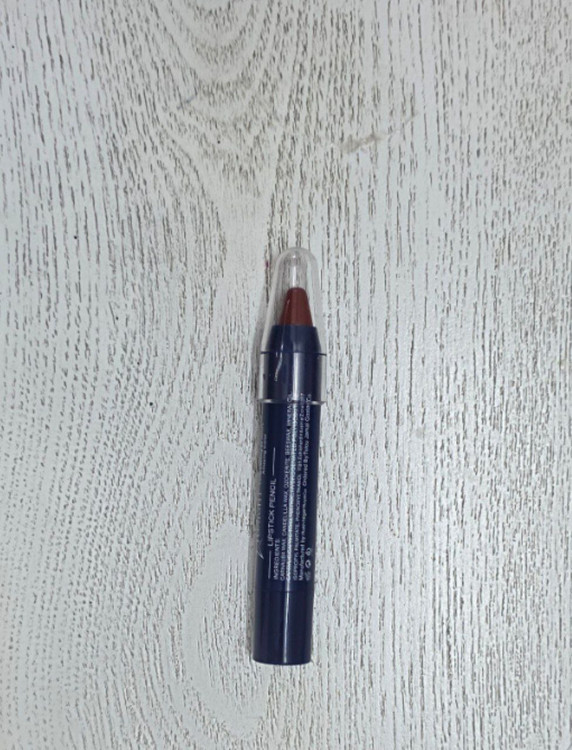 رژلب پیچی مدادی تو نایت T15