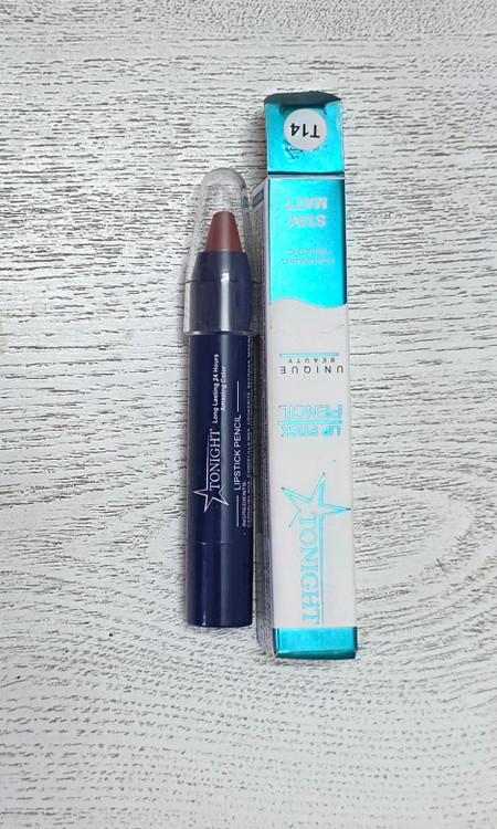 رژلب مدادی پیچی تو نایت