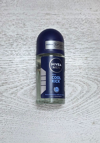 مام رول ضد تعریق نیوا